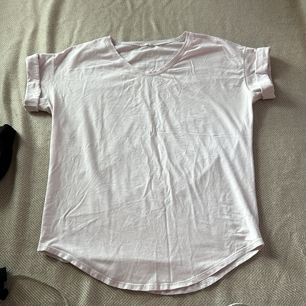 Lululemon short sleeve tee and joggers lot size 4 - Picture 12 of 16